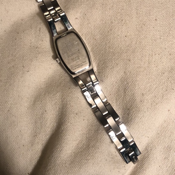 Iridescent green and blue face Fossil bracelet watch - Picture 14 of 16